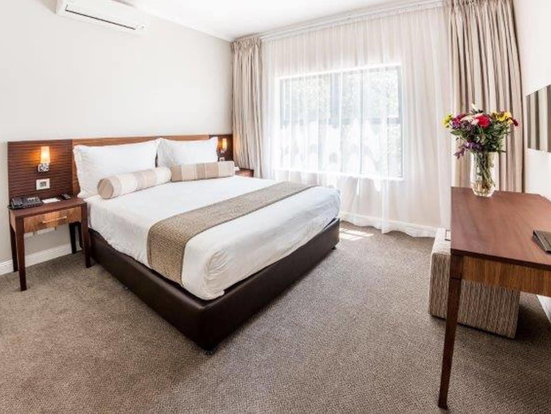 City Lodge Hotel Eastgate Йоганнесбурґ Екстер'єр фото