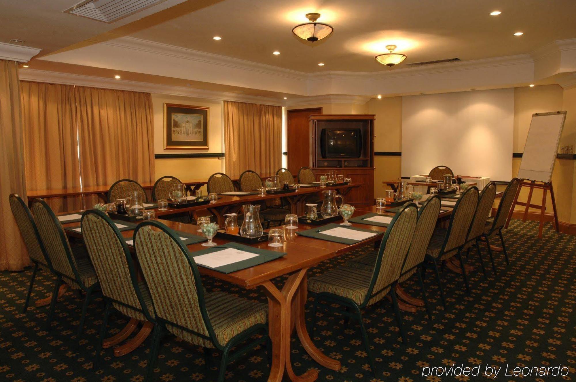 City Lodge Hotel Eastgate Йоганнесбурґ Екстер'єр фото