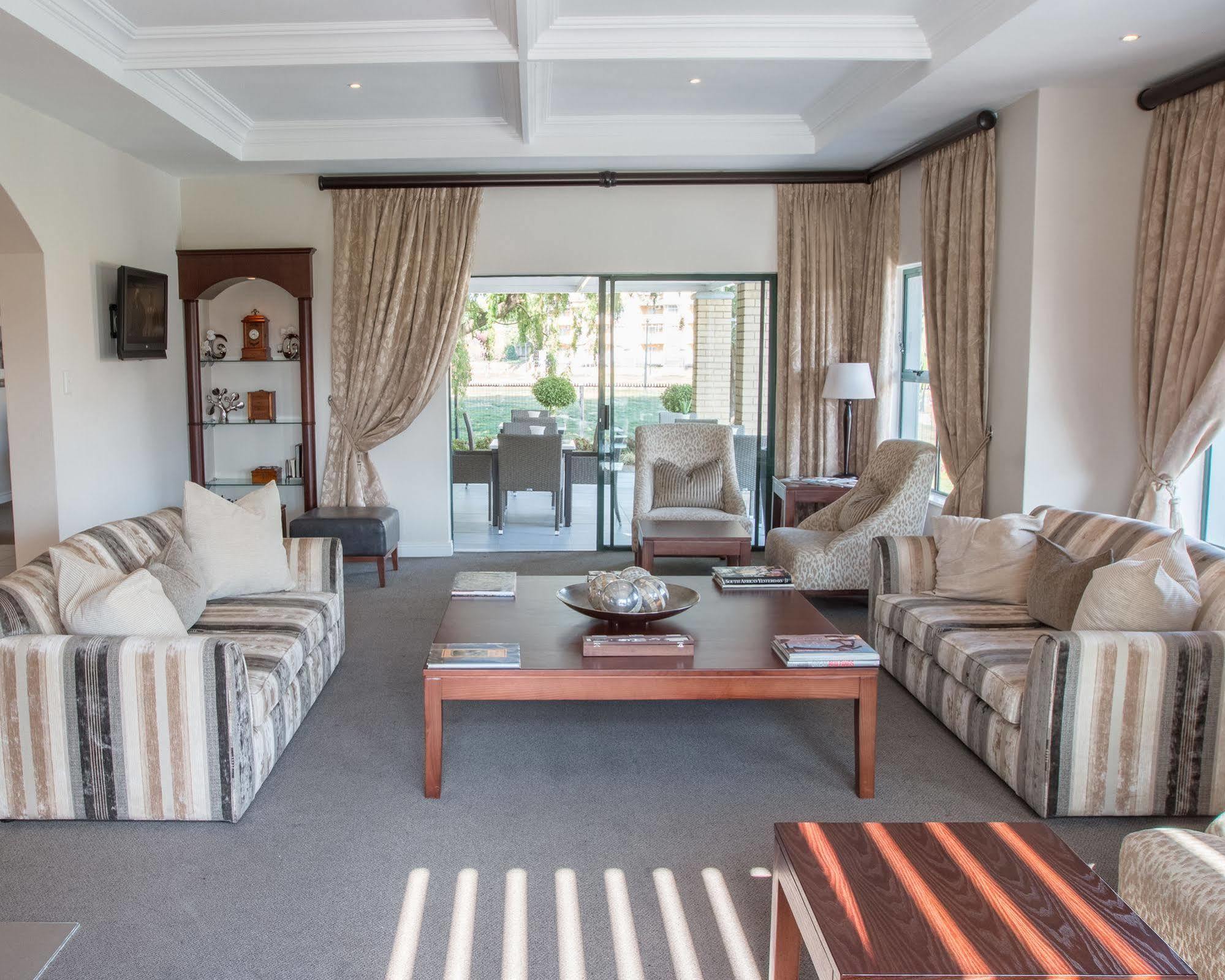 City Lodge Hotel Eastgate Йоганнесбурґ Екстер'єр фото