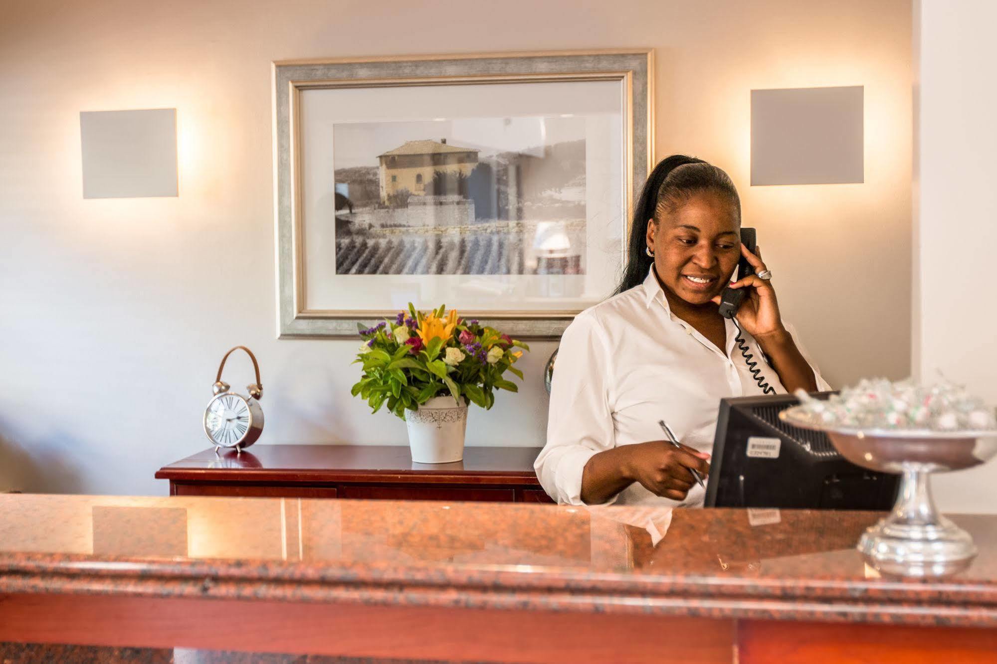 City Lodge Hotel Eastgate Йоганнесбурґ Екстер'єр фото
